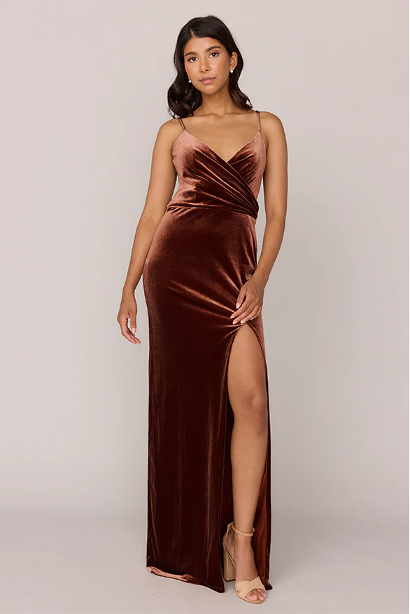 Rava Velvet Dress | Made To Order
